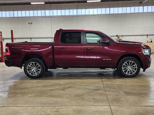 Delmonico Red Pearlcoat 2023 RAM 1500 Laramie