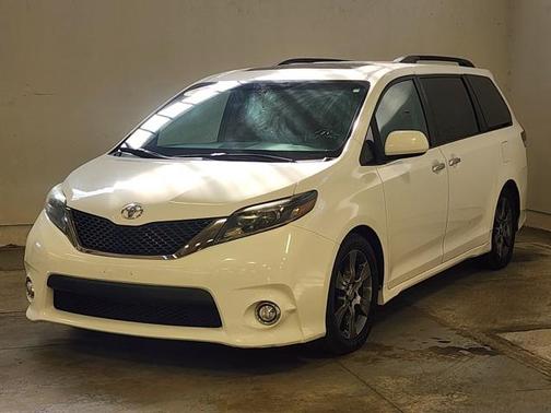 2015 Toyota Sienna SE