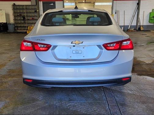 2017 Chevrolet Malibu 1LS