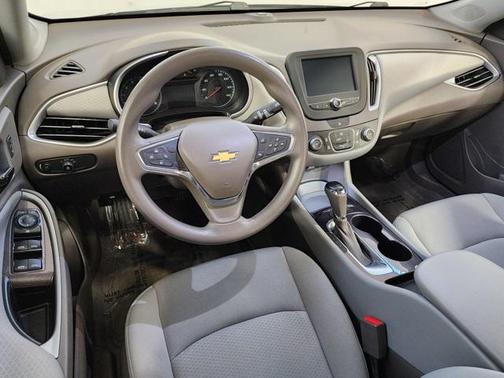 2017 Chevrolet Malibu 1LS