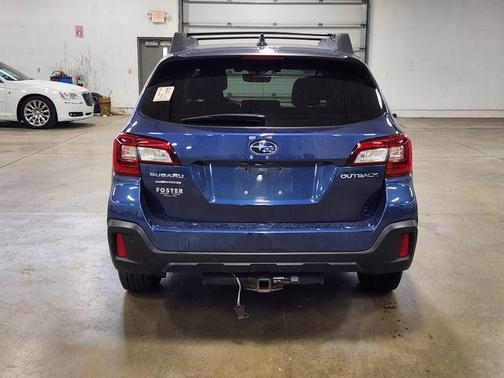 Abyss Blue Pearl 2019 Subaru Outback 2.5i Limited