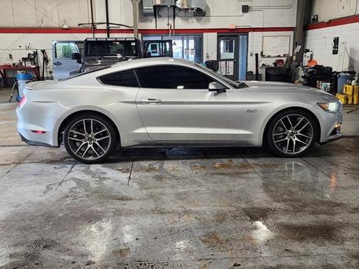 2016 Ford Mustang GT Premium