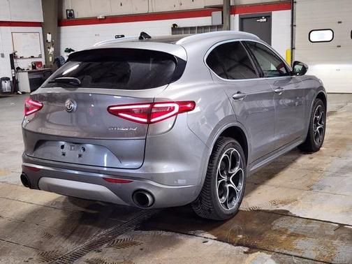 2020 Alfa Romeo Stelvio Ti Lusso