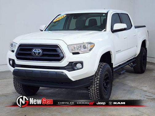 Super White 2021 Toyota Tacoma SR5