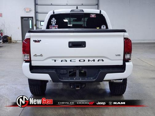 Super White 2021 Toyota Tacoma SR5