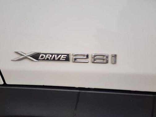 Alpine White 2014 BMW X1 xDrive 28i