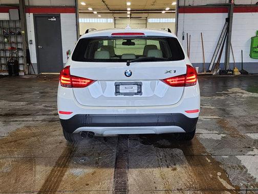 Alpine White 2014 BMW X1 xDrive 28i