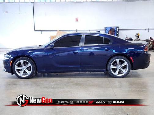 Contusion Blue Pearlcoat 2017 Dodge Charger SXT