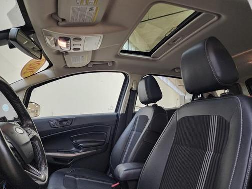 2020 Ford EcoSport SES