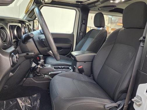 2021 Jeep Wrangler Sport S