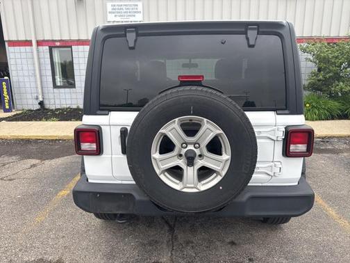 2021 Jeep Wrangler Sport S