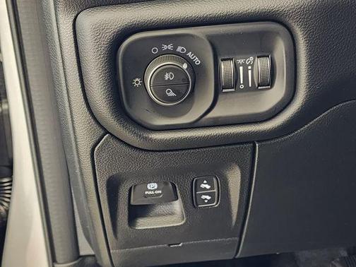 Silver Zynith 2026 RAM 1500 Laramie