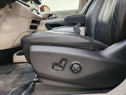 2018 Chrysler Pacifica Touring-L Plus