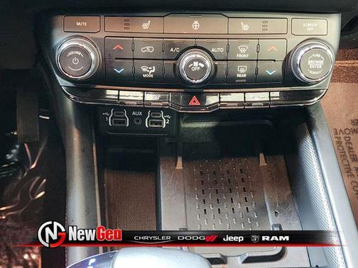 DB Black Clearcoat 2025 Dodge Durango R/T AWD