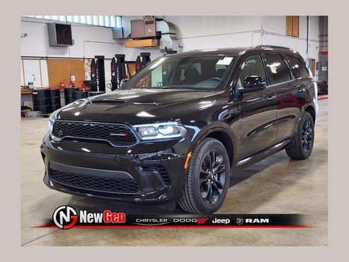 DB Black Clearcoat 2025 Dodge Durango R/T AWD