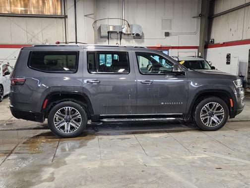 2022 Jeep Wagoneer Series III 4x4