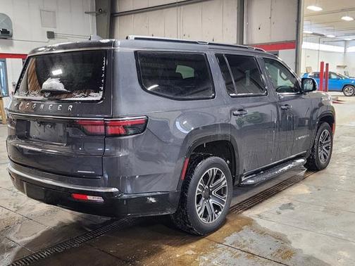 2022 Jeep Wagoneer Series III 4x4