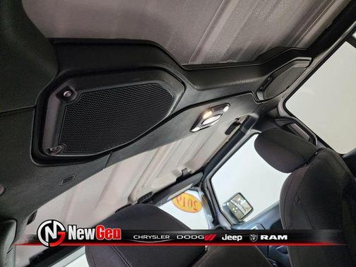 Bright White Clearcoat 2019 Jeep Wrangler Unlimited Sport