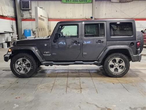 2017 Jeep Wrangler Unlimited Sahara