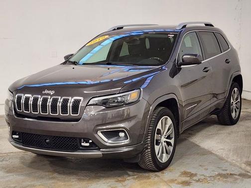 2019 Jeep Cherokee Overland