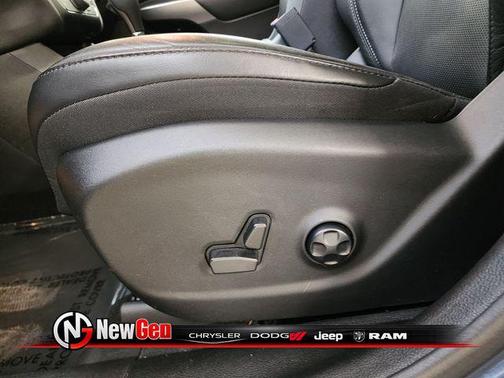 Slate Blue Pearlcoat 2021 Jeep Cherokee Limited