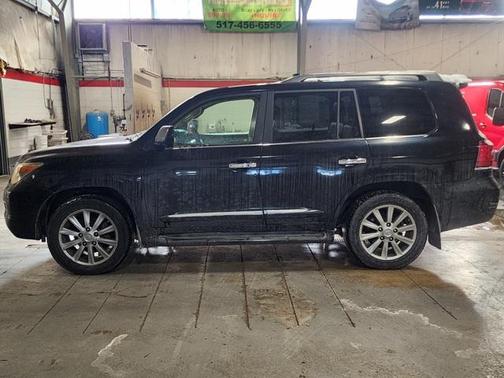 2011 Lexus LX 570 Base