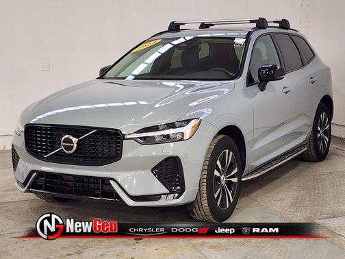 Silver 2024 Volvo XC60 B5 Core Dark Theme
