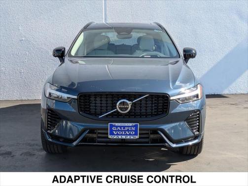 2025 Volvo XC60 Plug-In Hybrid T8 Ultra