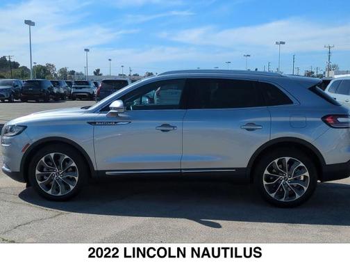 2022 Lincoln Nautilus RESERVE