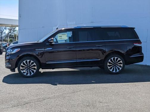 2024 Lincoln Navigator Reserve