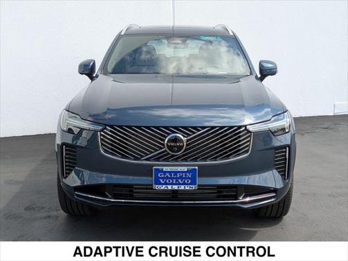 2025 Volvo XC90 Plug-In Hybrid T8 Plus 7-Seater