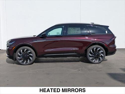 2025 Lincoln Nautilus Reserve
