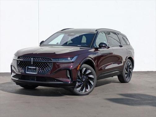 2025 Lincoln Nautilus Reserve