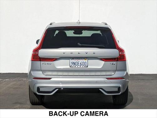 2025 Volvo XC60 Plug-In Hybrid T8 Plus