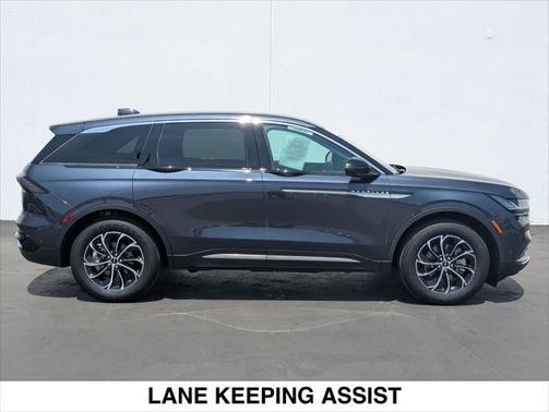2024 Lincoln Nautilus Premiere