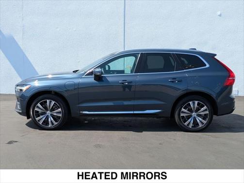 2022 Volvo XC60 Recharge Plug-In Hybrid T8 Inscription