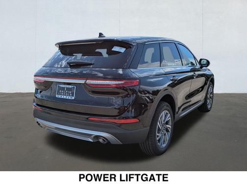 2025 Lincoln Corsair Premiere