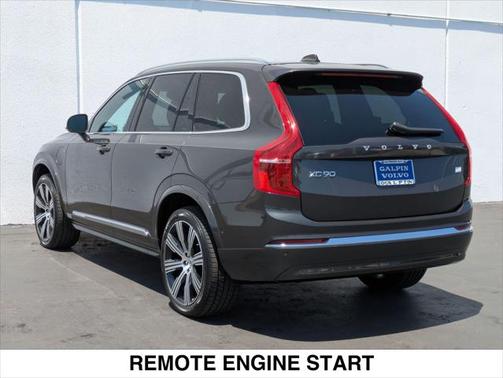 2023 Volvo XC90 Recharge Plug-In Hybrid T8 Plus Bright Theme 7-Seater