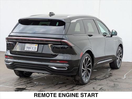 2024 Lincoln Nautilus Black Label