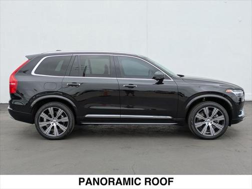 2022 Volvo XC90 Recharge Plug-In Hybrid T8 Inscription 6 Passenger
