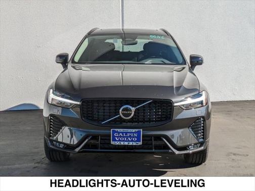 2025 Volvo XC60 B5 Core