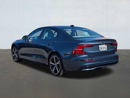 2024 Volvo S60 Plus