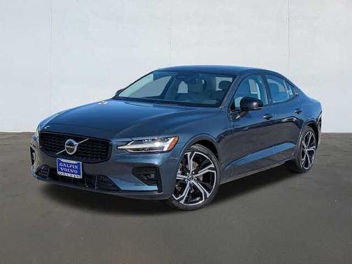 2024 Volvo S60 Plus