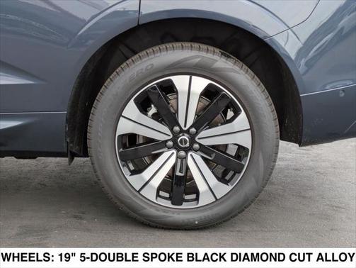 2025 Volvo XC60 Plug-In Hybrid T8 Plus