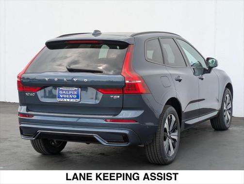 2025 Volvo XC60 Plug-In Hybrid T8 Plus