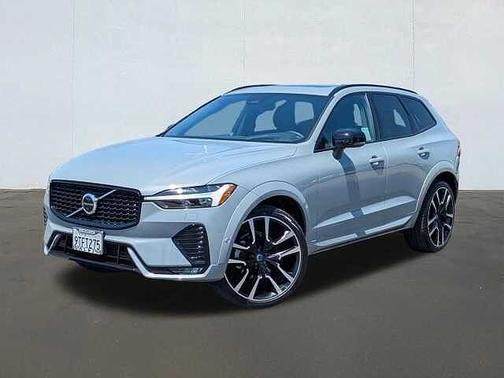 Vapour Grey 2024 Volvo XC60