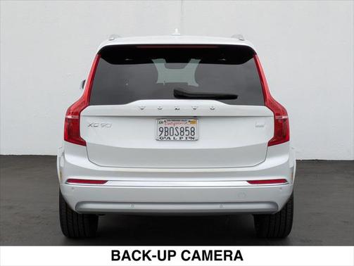 2022 Volvo XC90 Recharge Plug-In Hybrid T8 Inscription 6 Passenger