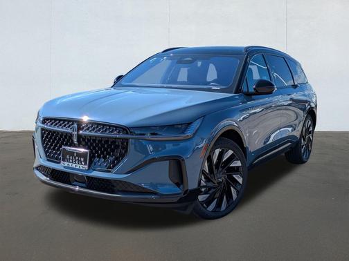 2025 Lincoln Nautilus Reserve