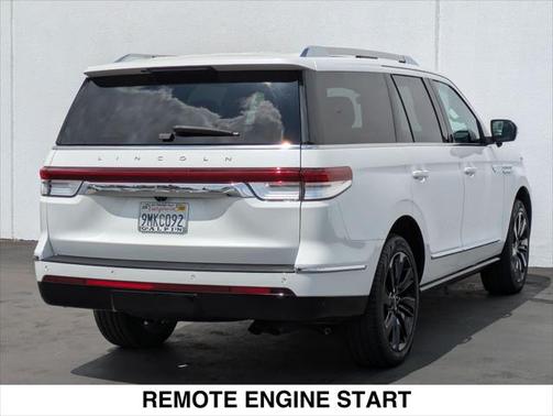 2024 Lincoln Navigator Reserve