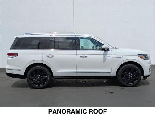 2024 Lincoln Navigator Reserve